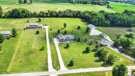 421 Lowry Street Jamestown IN 46147