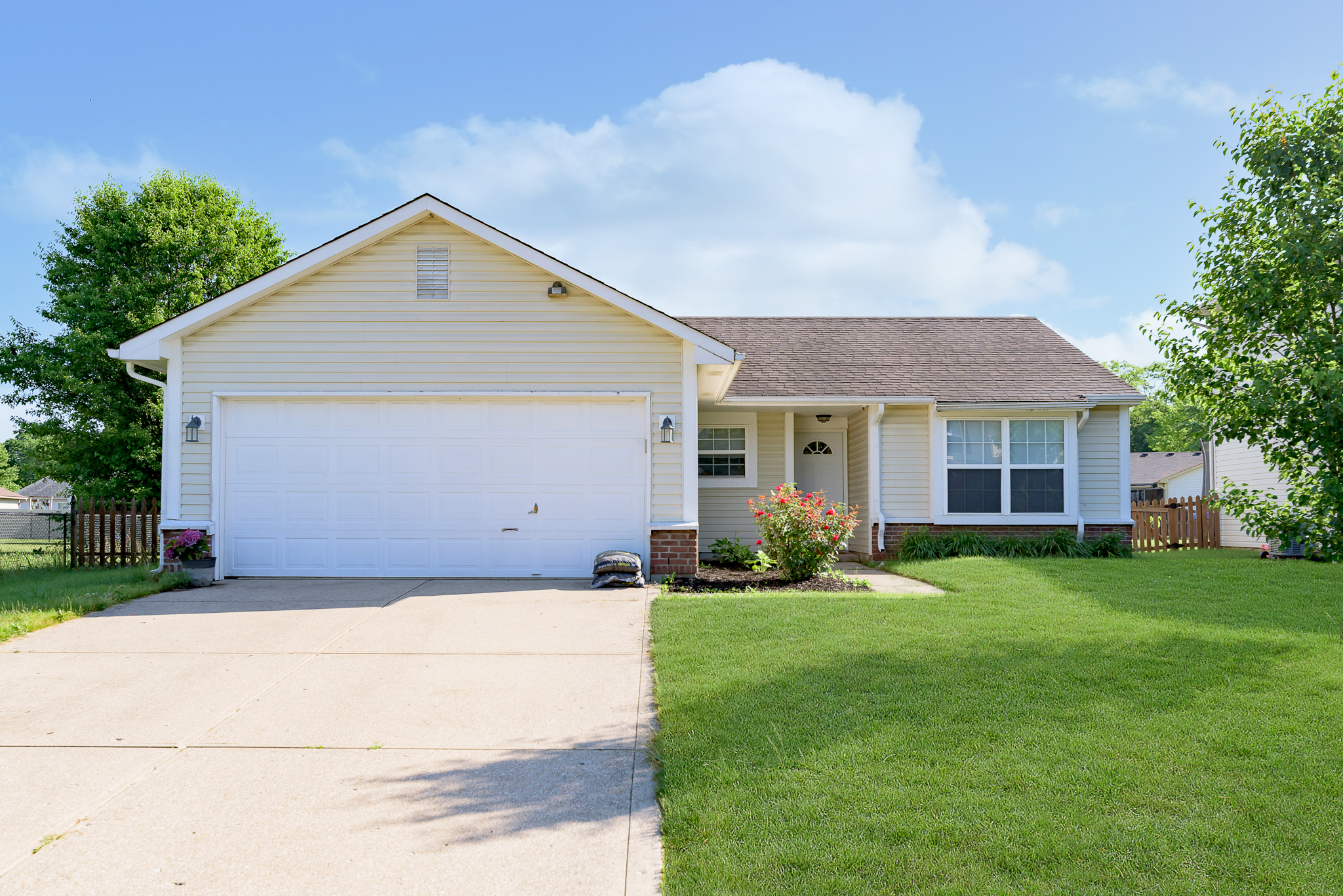 5230 Hidden Ridge Court Indianapolis IN 46221