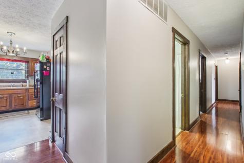 345 E Main Street Jamestown IN 46147