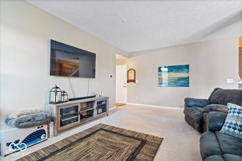 16009 Tenor Way Noblesville IN 46060