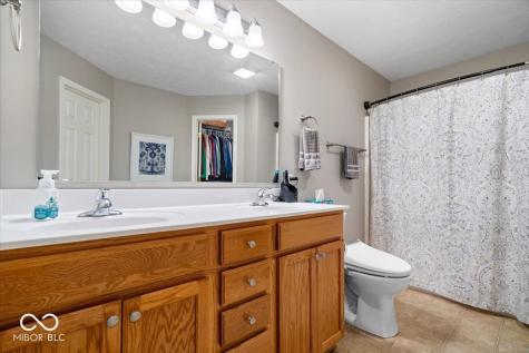 16009 Tenor Way Noblesville IN 46060