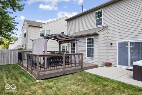 16009 Tenor Way Noblesville IN 46060