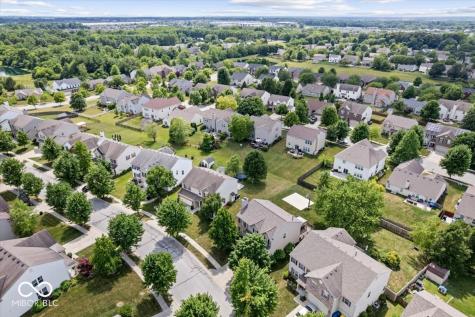 16009 Tenor Way Noblesville IN 46060