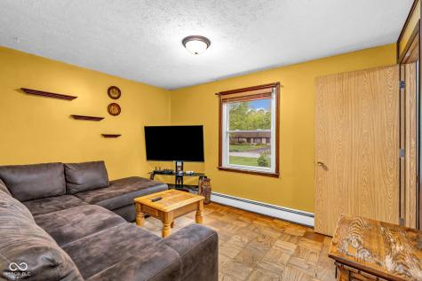 4851 Wycliff East Drive Indianapolis IN 46221
