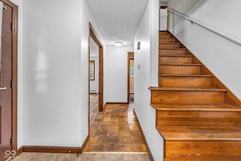 4851 Wycliff East Drive Indianapolis IN 46221