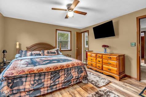 4851 Wycliff East Drive Indianapolis IN 46221
