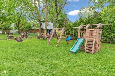 4851 Wycliff East Drive Indianapolis IN 46221
