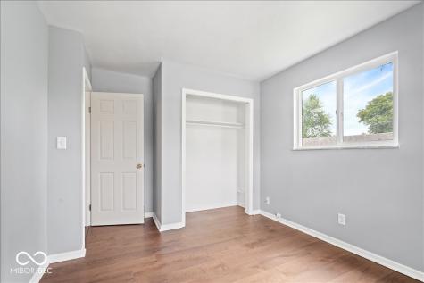 9115 E Washington Street Indianapolis IN 46229