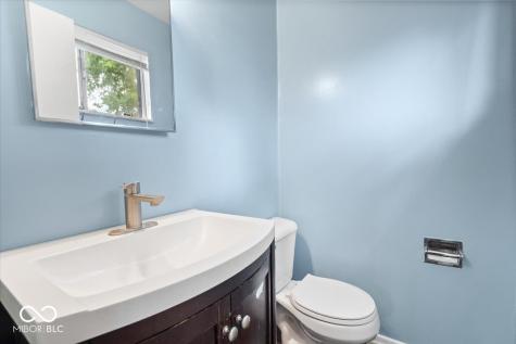 9115 E Washington Street Indianapolis IN 46229