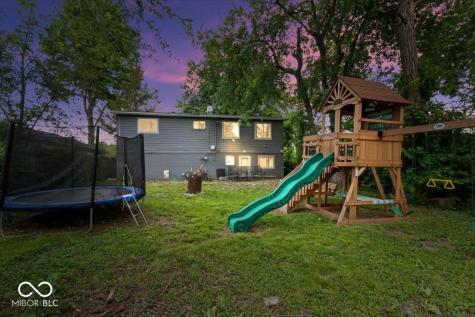 9115 E Washington Street Indianapolis IN 46229