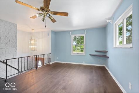 9115 E Washington Street Indianapolis IN 46229