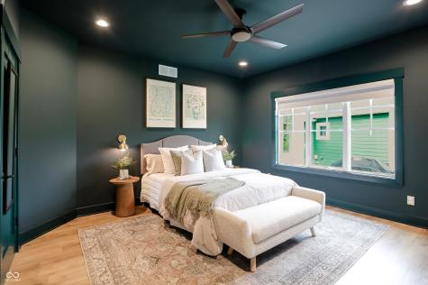 5714 Inglenook Way Zionsville IN 46077