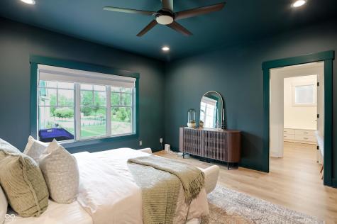 5714 Inglenook Way Zionsville IN 46077