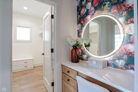 5714 Inglenook Way Zionsville IN 46077