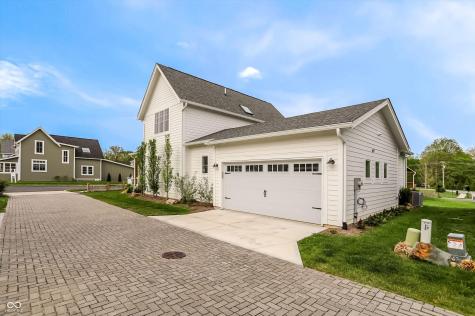 5714 Inglenook Way Zionsville IN 46077