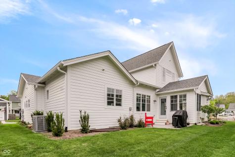 5714 Inglenook Way Zionsville IN 46077