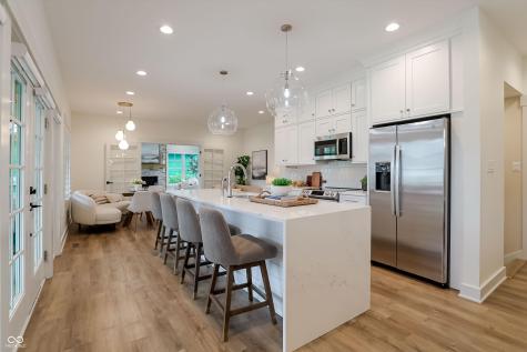 5714 Inglenook Way Zionsville IN 46077