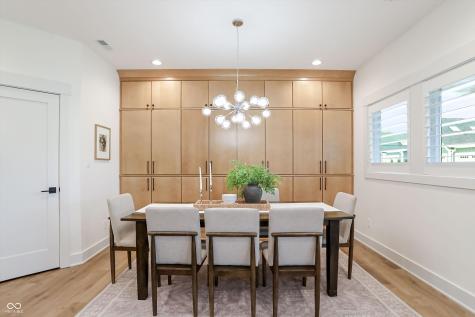 5714 Inglenook Way Zionsville IN 46077