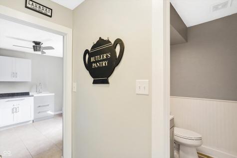 630 Sugarbush Drive Zionsville IN 46077