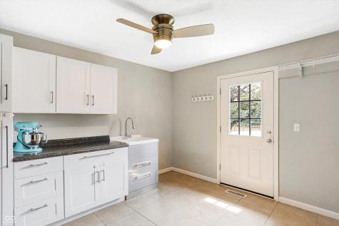 630 Sugarbush Drive Zionsville IN 46077