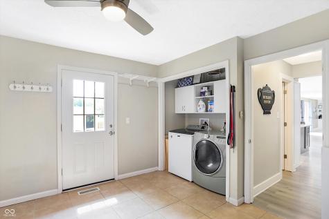 630 Sugarbush Drive Zionsville IN 46077