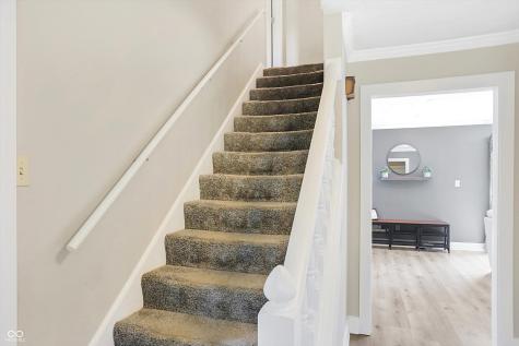 630 Sugarbush Drive Zionsville IN 46077
