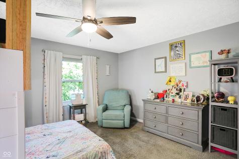 630 Sugarbush Drive Zionsville IN 46077