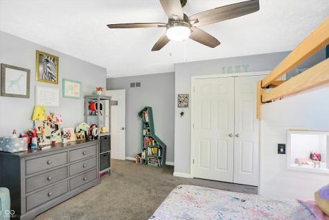 630 Sugarbush Drive Zionsville IN 46077