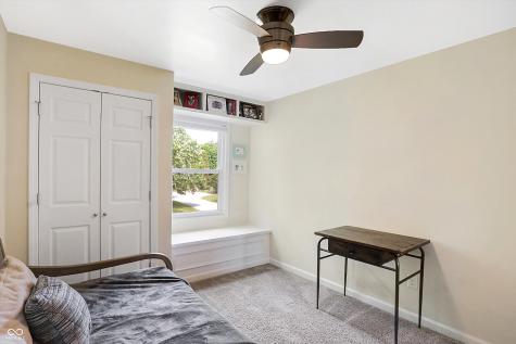 630 Sugarbush Drive Zionsville IN 46077