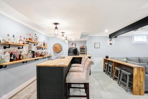 630 Sugarbush Drive Zionsville IN 46077