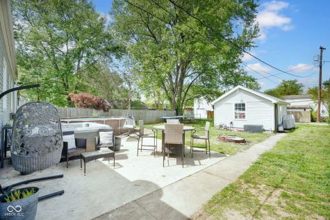 606 W 7th Street Seymour IN 47274