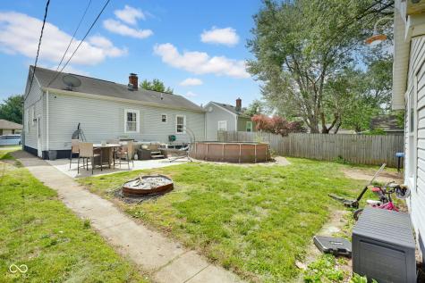 606 W 7th Street Seymour IN 47274