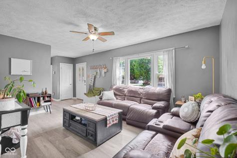 606 W 7th Street Seymour IN 47274