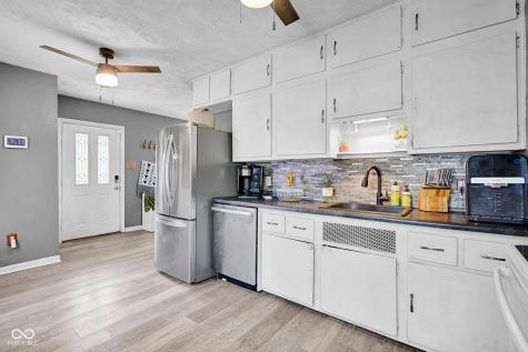 606 W 7th Street Seymour IN 47274