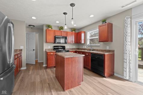 5415 Misthaven Lane Greenwood IN 46143