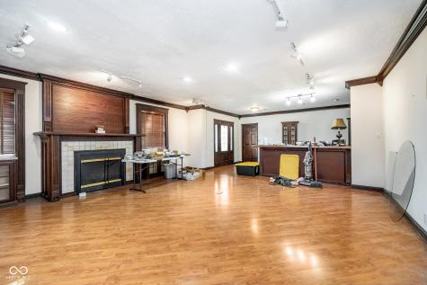 6805 S Ford Road Zionsville IN 46077