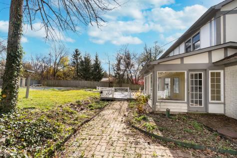 6805 S Ford Road Zionsville IN 46077