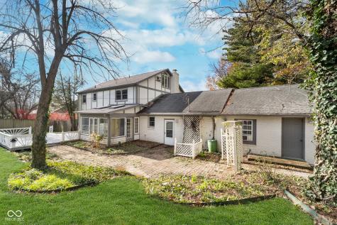 6805 S Ford Road Zionsville IN 46077