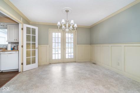 6805 S Ford Road Zionsville IN 46077