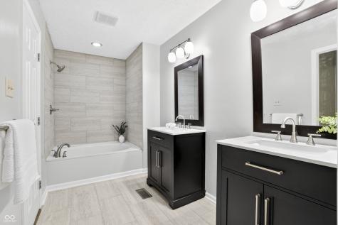 11133 Sunnybay Lane Indianapolis IN 46236