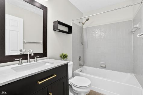 11133 Sunnybay Lane Indianapolis IN 46236