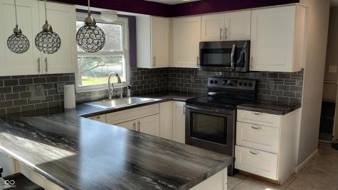 11249 Woodcreek Drive Carmel IN 46033