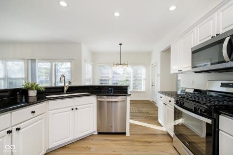 11742 Whisper Bay Court Carmel IN 46033