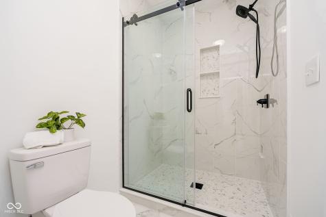 11742 Whisper Bay Court Carmel IN 46033