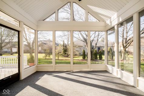 11742 Whisper Bay Court Carmel IN 46033