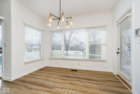 11742 Whisper Bay Court Carmel IN 46033