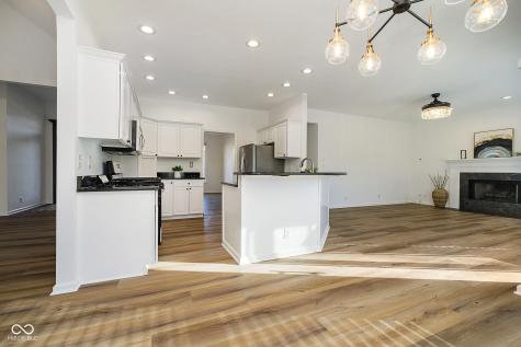11742 Whisper Bay Court Carmel IN 46033