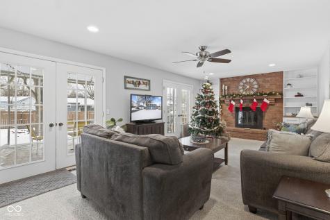 1312 W Country Club Road Connersville IN 47331