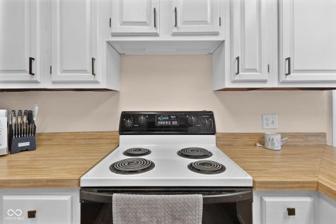 1312 W Country Club Road Connersville IN 47331