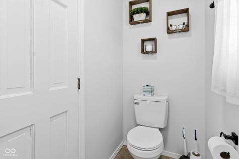 1312 W Country Club Road Connersville IN 47331